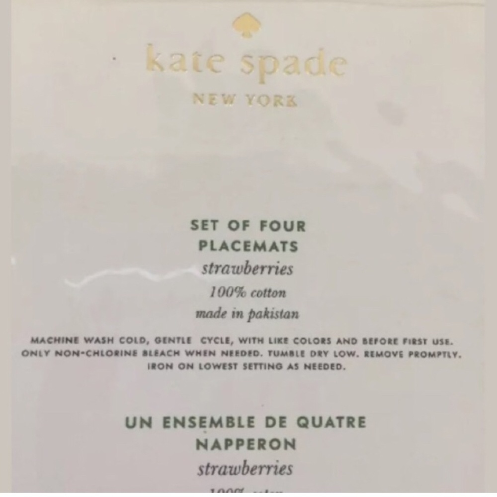 Kate spade strawberry placemats set of 4 nwt - Picture 2 of 5